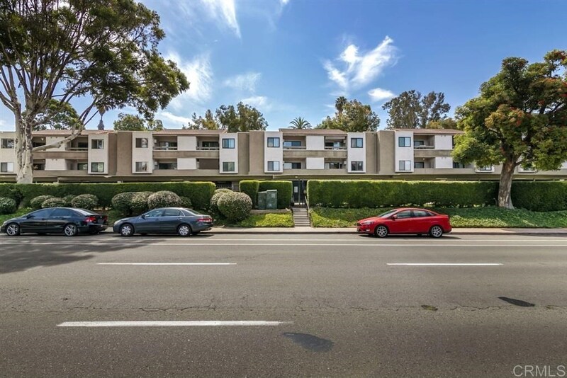 San Diego House: 6725 Mission Gorge Rd Unit 309B