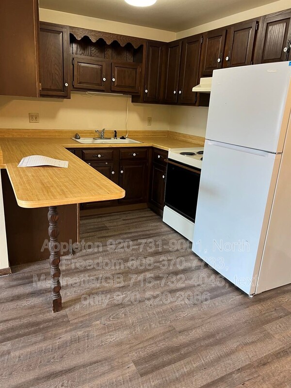 Green Bay Condo: 1830 August Street #23