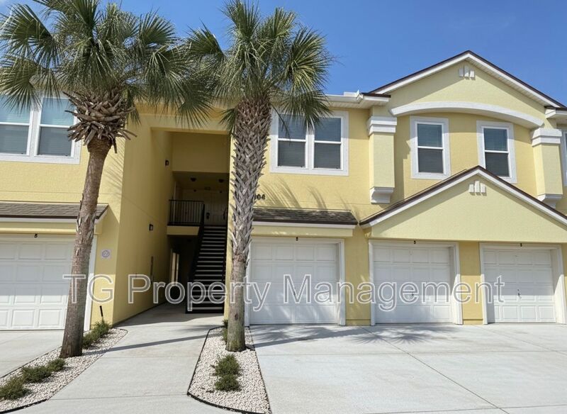 Jacksonville House: 13864 Heron's Landing Way