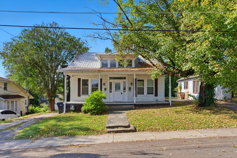 Knoxville Condo: 2927 Dempster Street Northeast