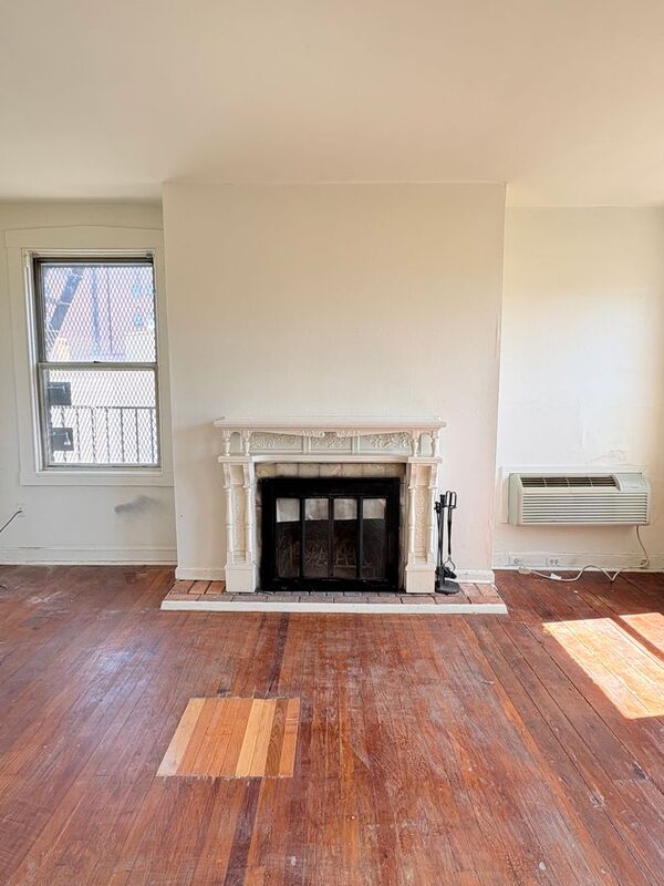 Baltimore Condo: 214 W. Monument St