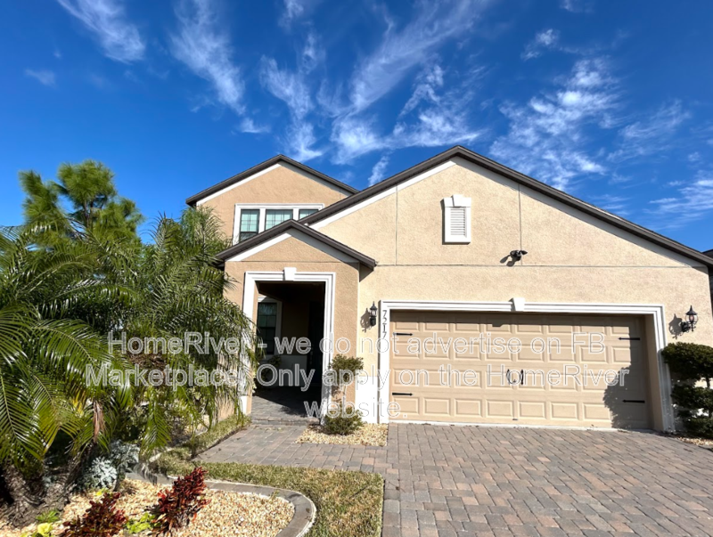 Sun City Center House: 7217 Wash Island Dr
