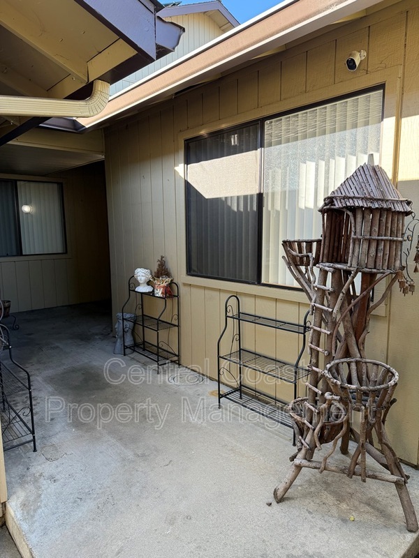 Salinas Townhome: 1884 Cherokee Drive