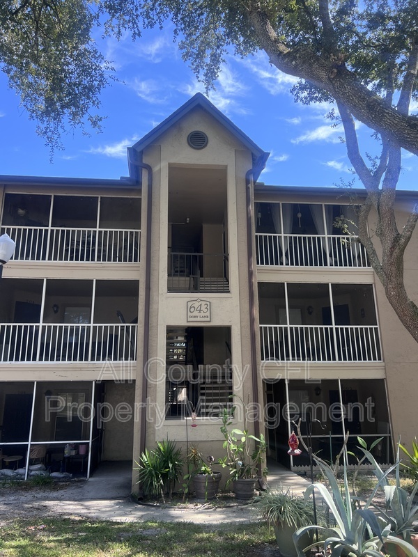 Altamonte Springs Condo: 643 Dory Lane #202