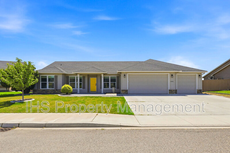 Pasco House: 4806 Tamarisk Dr.
