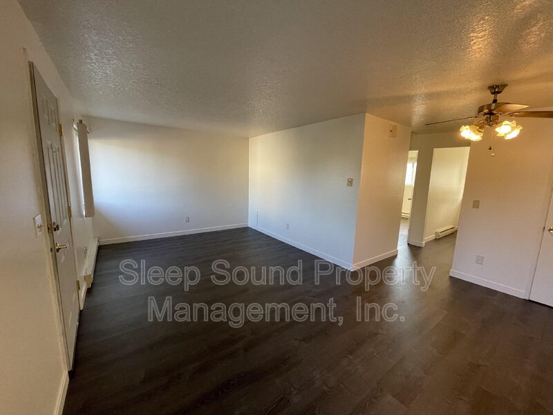 Forest Grove Condo: 3220 22nd Ave