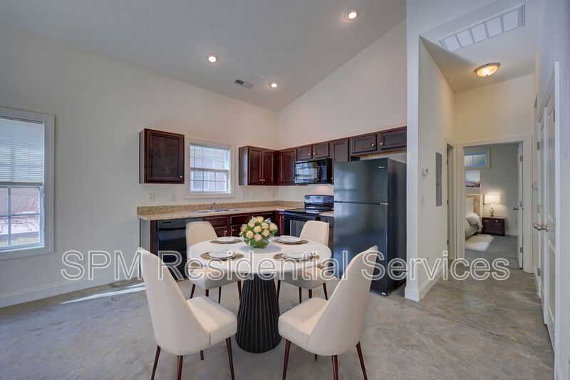 Wilmington House: 2639 Broadbill Ln