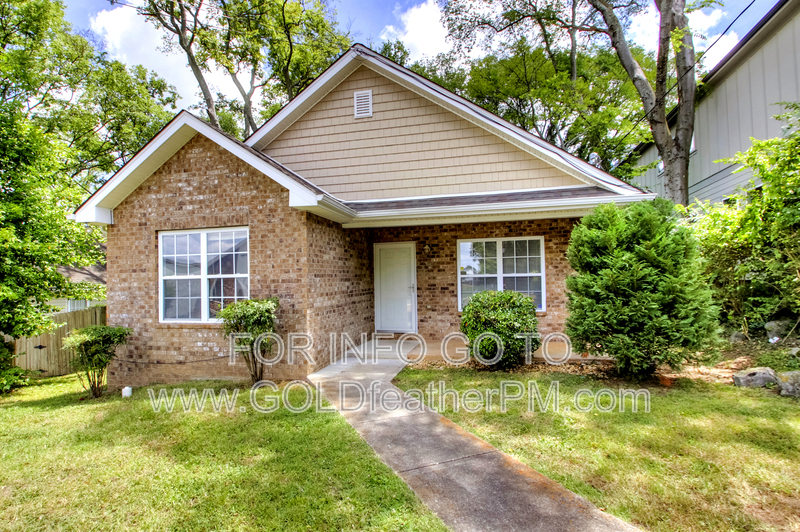 Nashville House: 2116 14th Ave N