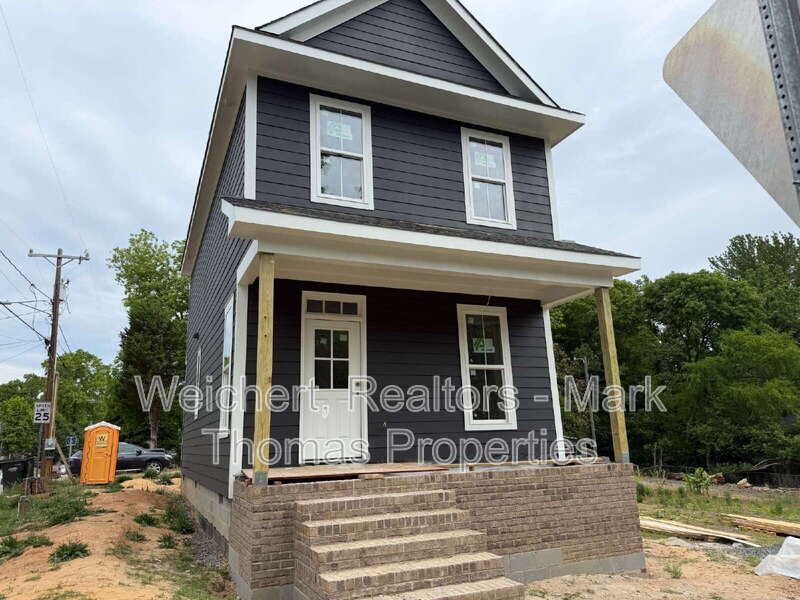 Durham House: 1203 Fern Street