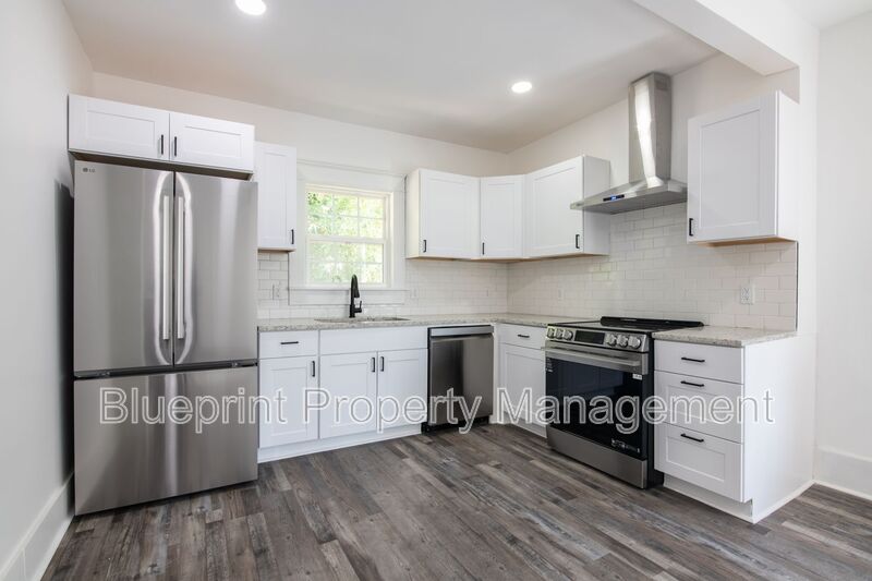 Birmingham House: 1003 28th Place South