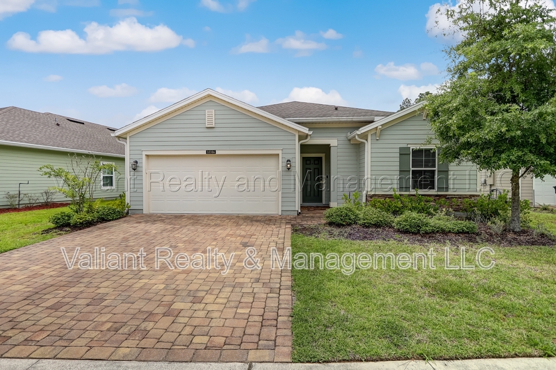Jacksonville House: 10386 Pavnes Creek Drive