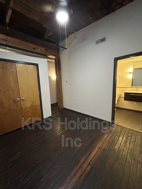 Richmond Condo: 110 S 15th Street