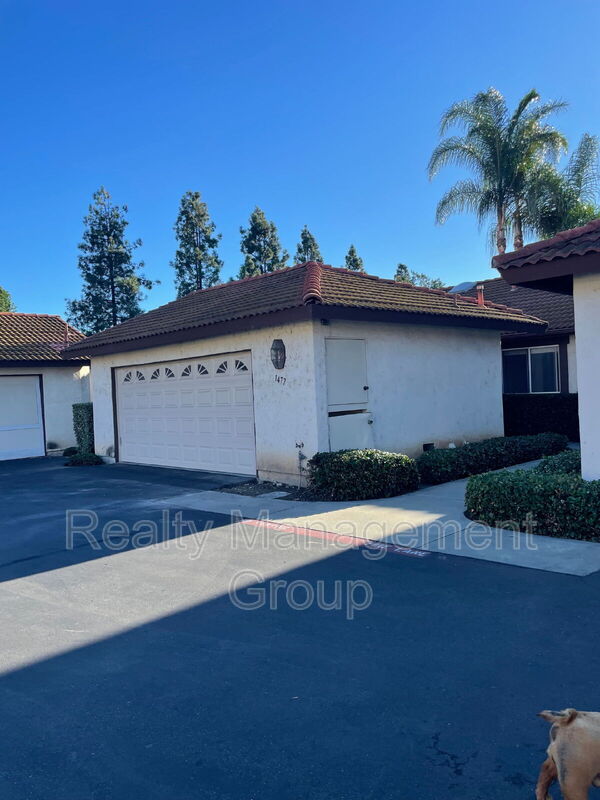 Oceanside House: 1477 Saddle Way