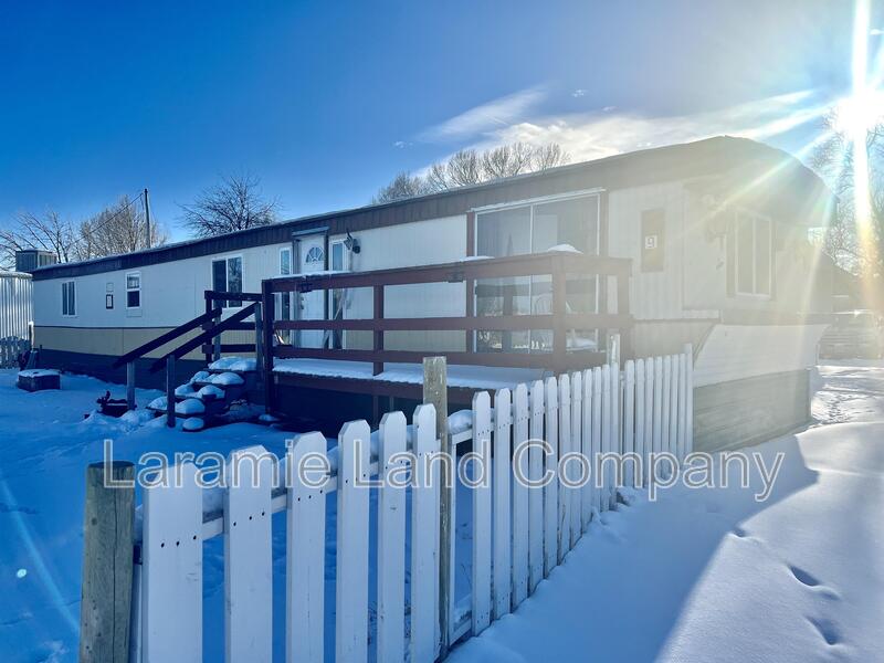Laramie House: 2564 West Jackson Street