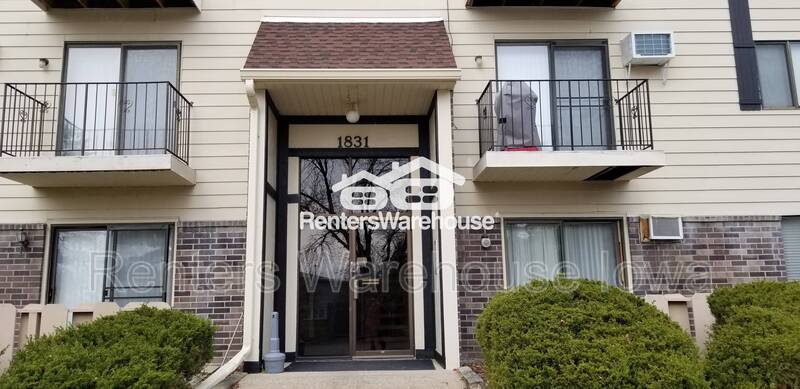 West Des Moines Condo: 1831 Fuller Road