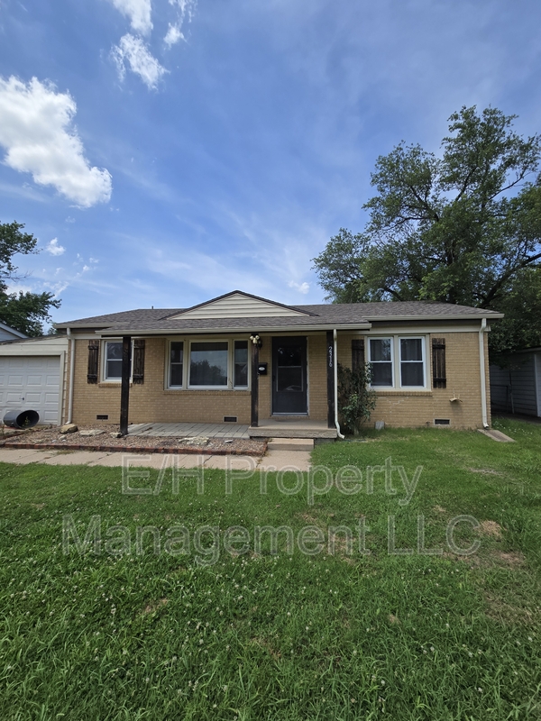 Wichita House: 2316 West Wildwood Road