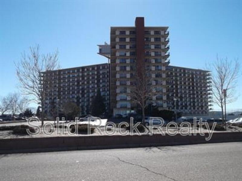 Colorado Springs Condo: 411 Lakewood Circle - B-1110
