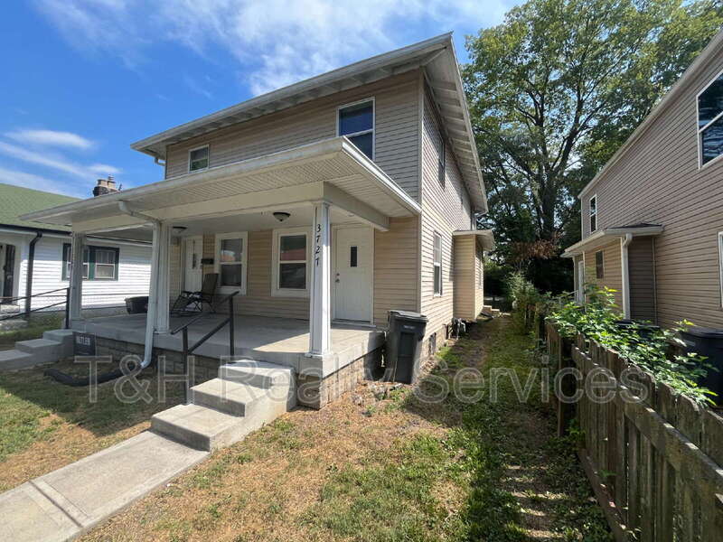 Indianapolis House: 3727 North Kenwood Avenue