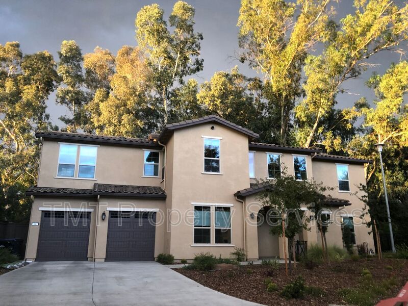 Sacramento House: 2839 Sevilla Lane