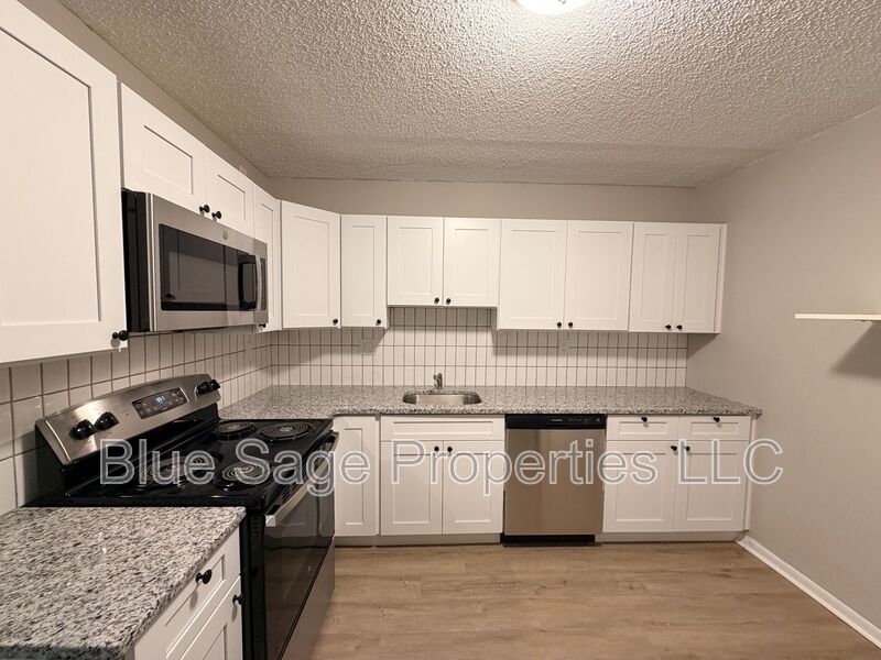 Havertown Condo: 400 Glendale Rd