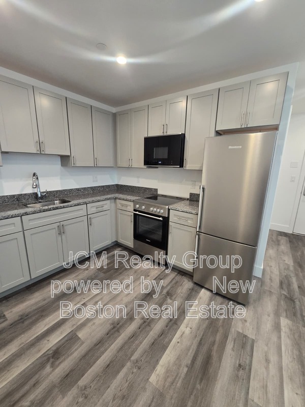 Lynn Condo: 585 Essex Street