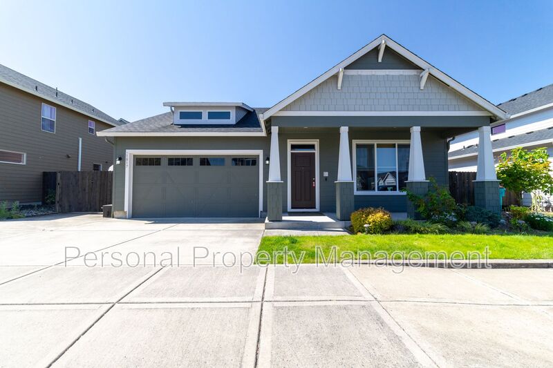Battle Ground House: 1817 NW 17th St