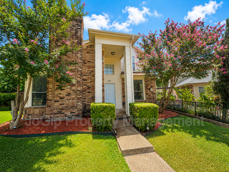 Mesquite House: 1012 Garden Trail
