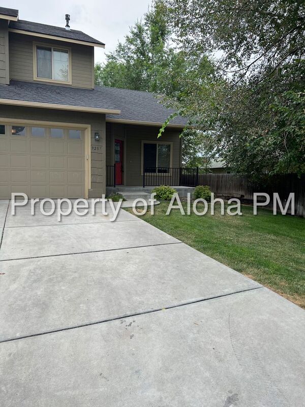 Boise House: 9287 W. Goggin Ct.