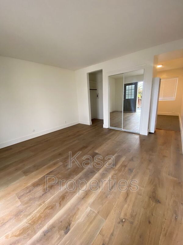 Concord House: 2140 California Street
