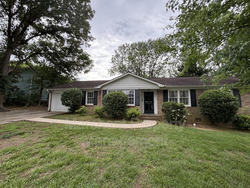 Greer House: 310 Windward Way