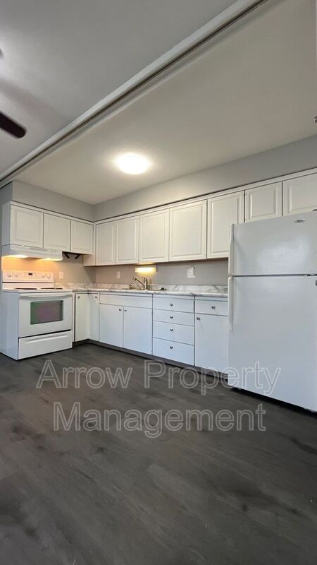 Lincoln Condo: 2501 N Street-118