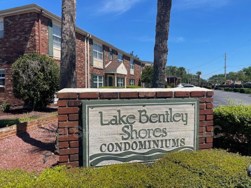 Lakeland Condo: 1920 East Edgewood Drive