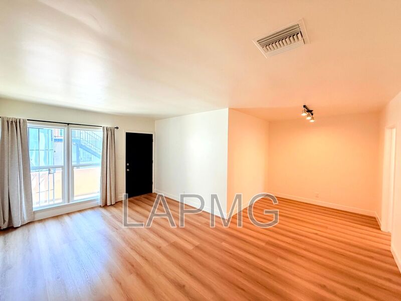 Studio City House: 3936 Kentucky Dr.