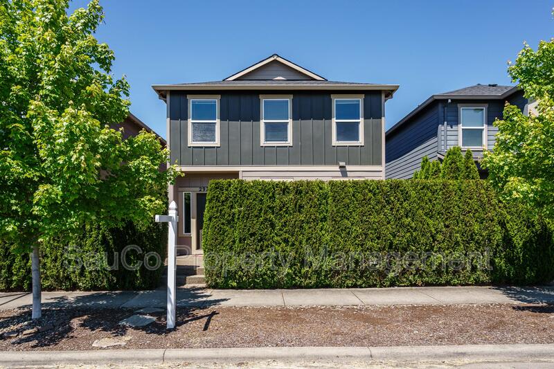 Forest Grove House: 2973 25th Avenue