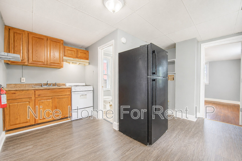 Mt. Holly Condo: 27 Pine St #1