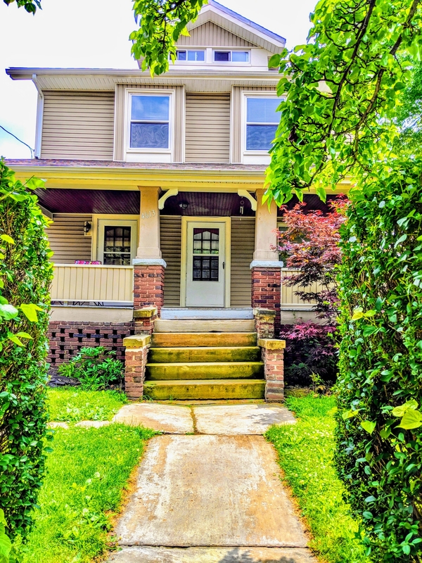 Cleveland Condo: 4613 Spokane Avenue - UP