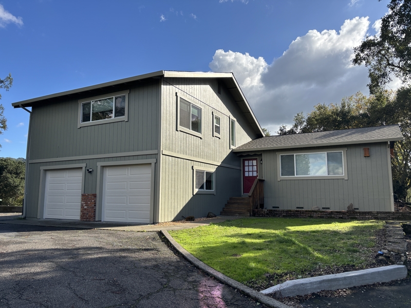 Santa Rosa House: 1776 Meda Avenue