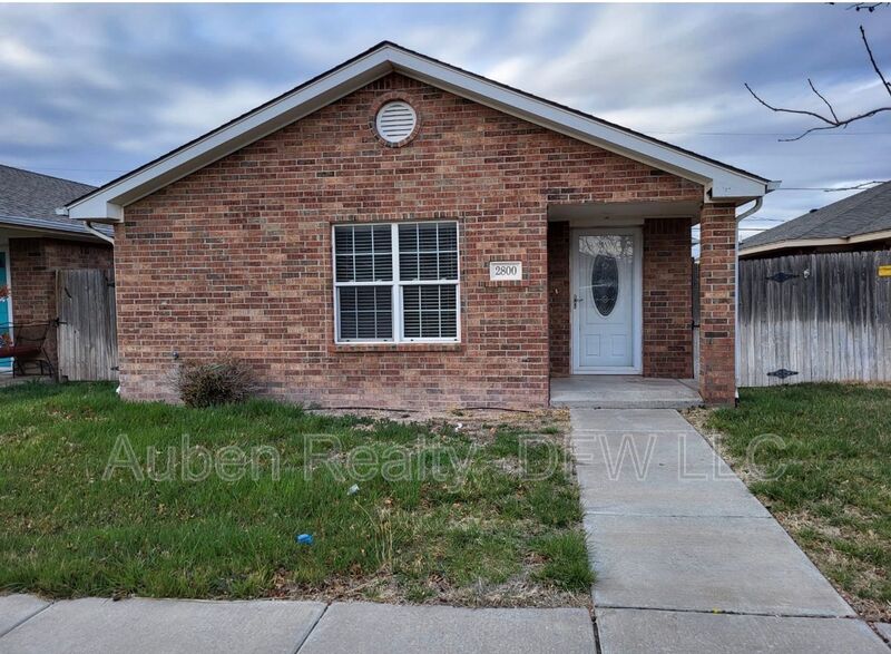 Amarillo House: 2800 Steves Way