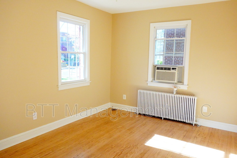 Takoma Park Condo: 8413 Flower Ave