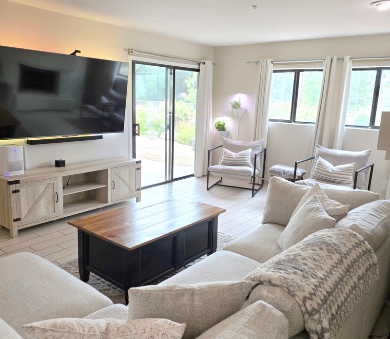 Scottsdale Condo: 10080 E Mountainview Lake Dr