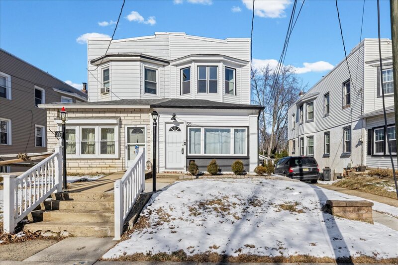 Collingswood House: 515 Harrison Avenue