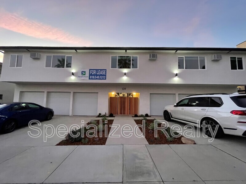 Glendale Condo: 139 N. Belmont St.