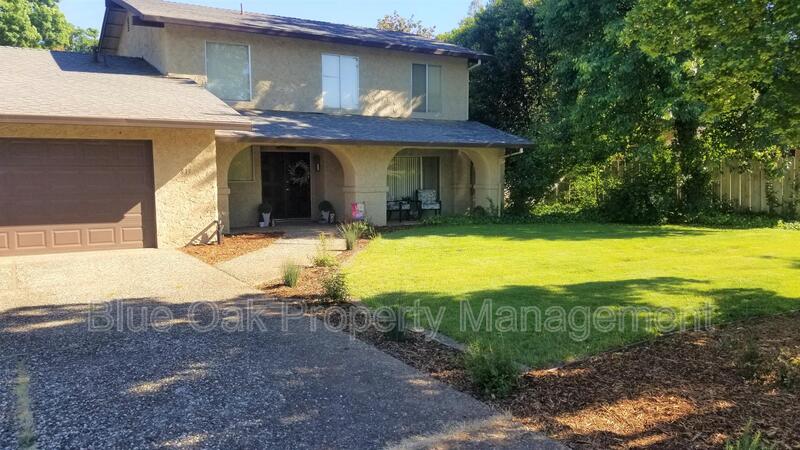 Chico House: 835 Greenwich Drive