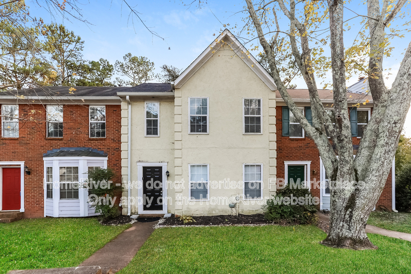 Marietta Townhome: 1521 Cedar Bluff Trl