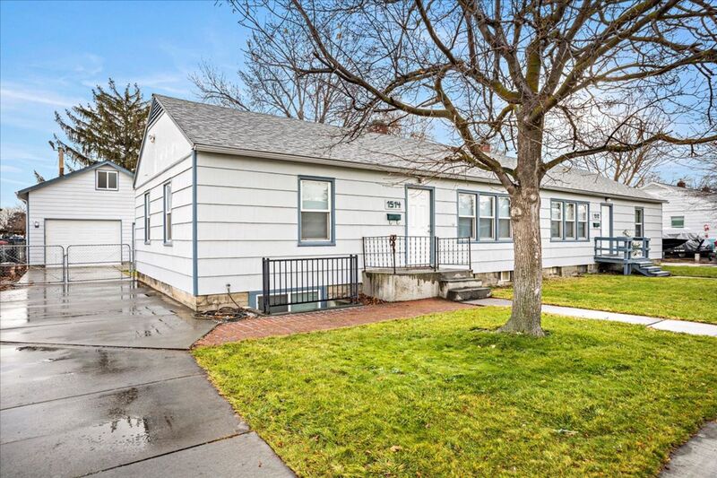 Richland Condo: 1514 Stevens Dr