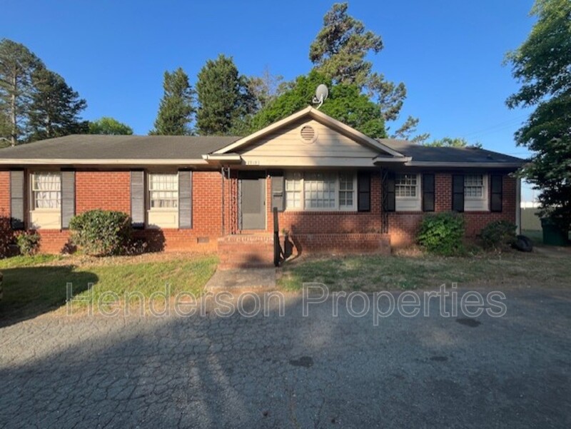 Charlotte House: 2919 Amity Garden Court