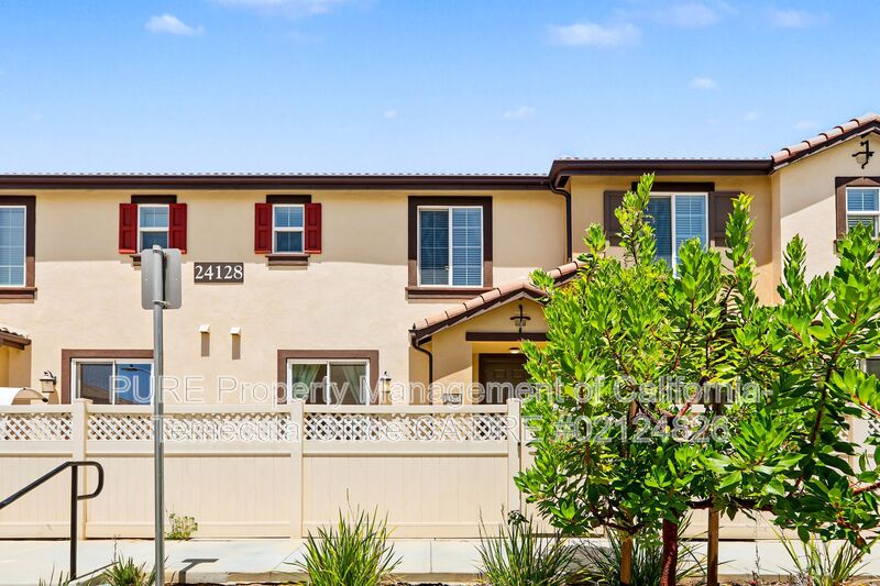 Murrieta Condo: 24128 Tuscany Ave