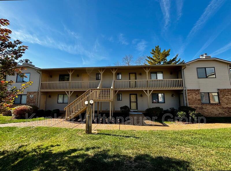 O'Fallon Condo: 287 Eagle Ridge