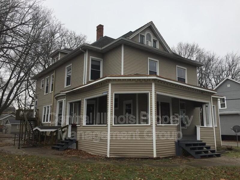 Bloomington Condo: 505 East Locust Street - B