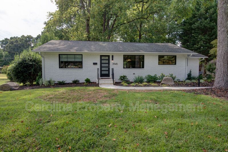 Charlotte House: 3945 Rockfern Rd